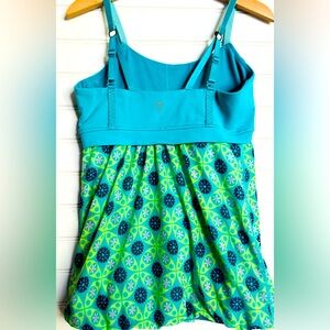 IVIVVA girls size 10 bubble tank top